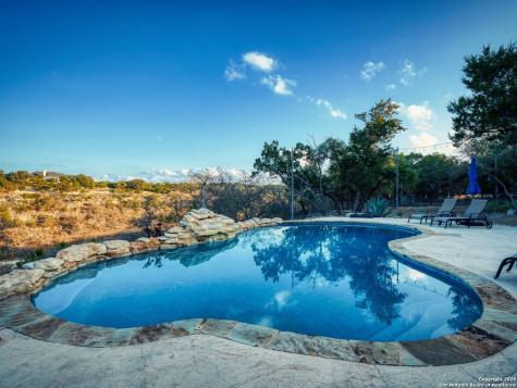 2939 Palomino Springs Bandera TX 78003