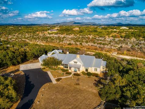 2939 Palomino Springs Bandera TX 78003