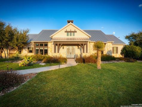 2939 Palomino Springs Bandera TX 78003