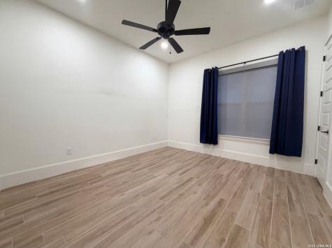 1781 Bella Vista Canyon Lake TX 78133