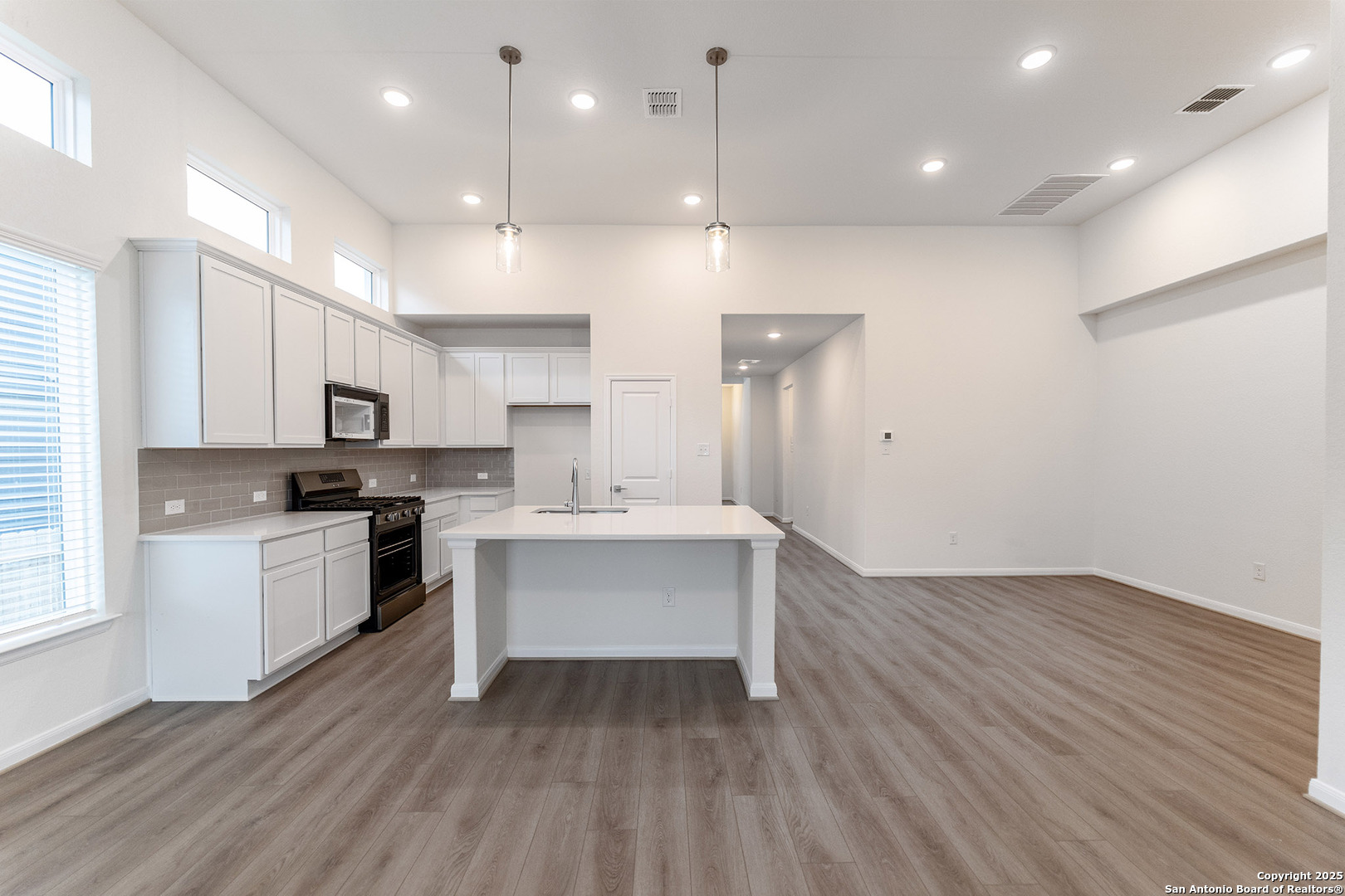 6332 Black Butte Schertz TX 78154