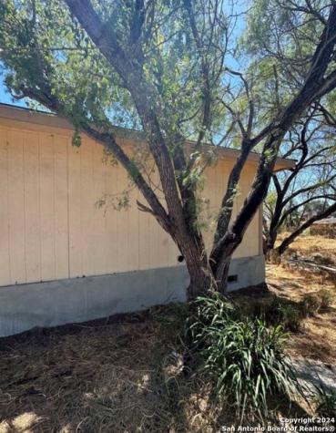 10765 State Highway 16 Poteet TX 78065