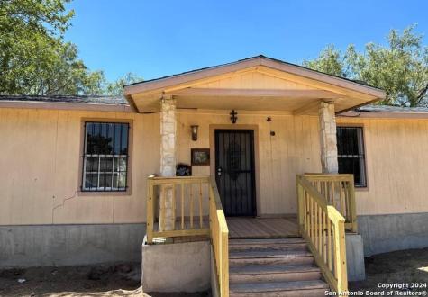 10765 State Highway 16 Poteet TX 78065