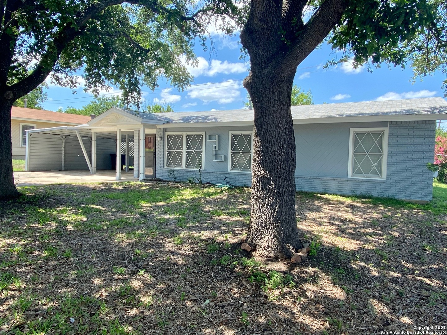 551 Pinewood Lane San Antonio TX 78216