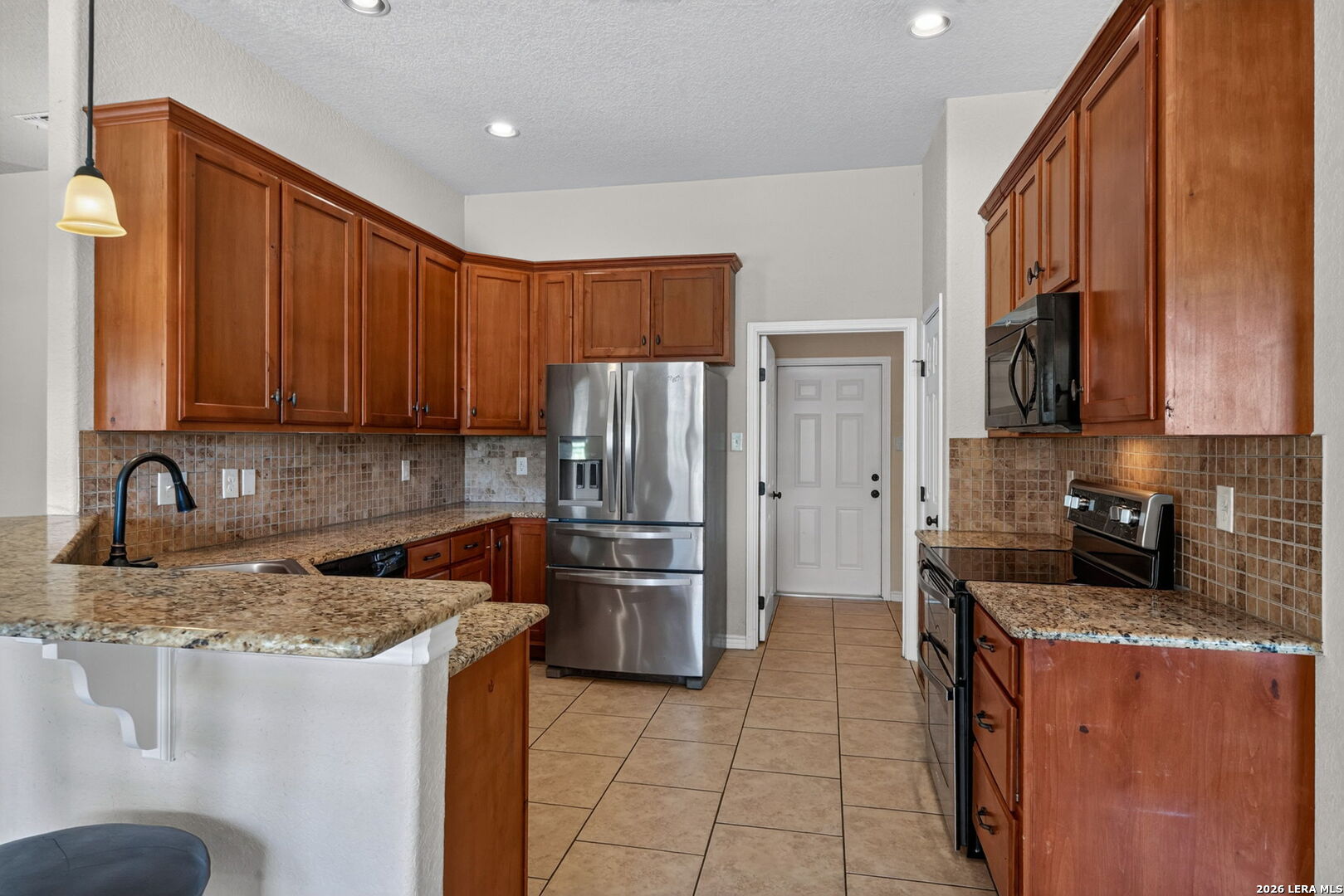 555 Cimarron Square Poteet TX 78065