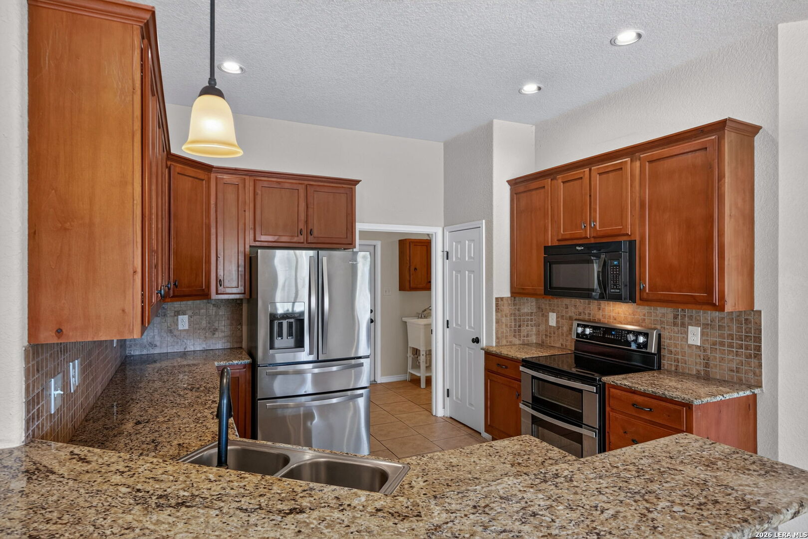 555 Cimarron Square Poteet TX 78065