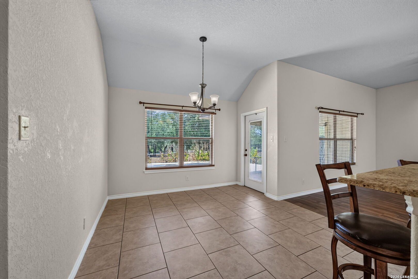 555 Cimarron Square Poteet TX 78065
