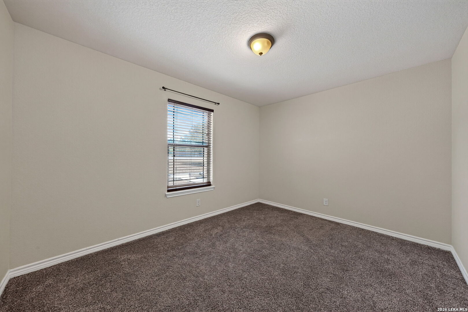 555 Cimarron Square Poteet TX 78065