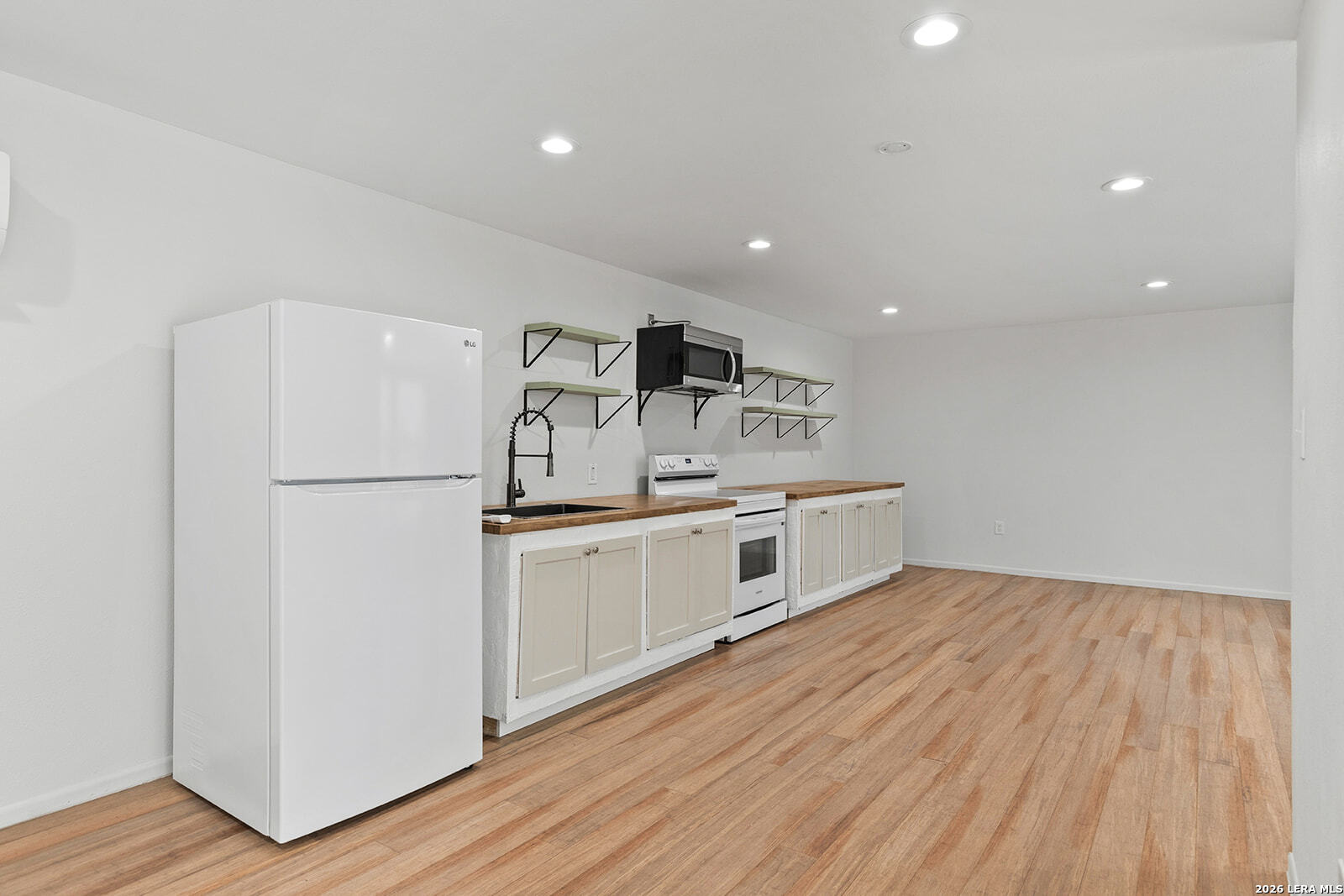 10116 Dos Cerros Boerne TX 78006
