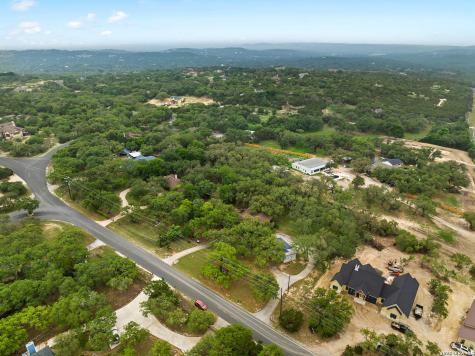 10116 Dos Cerros Boerne TX 78006
