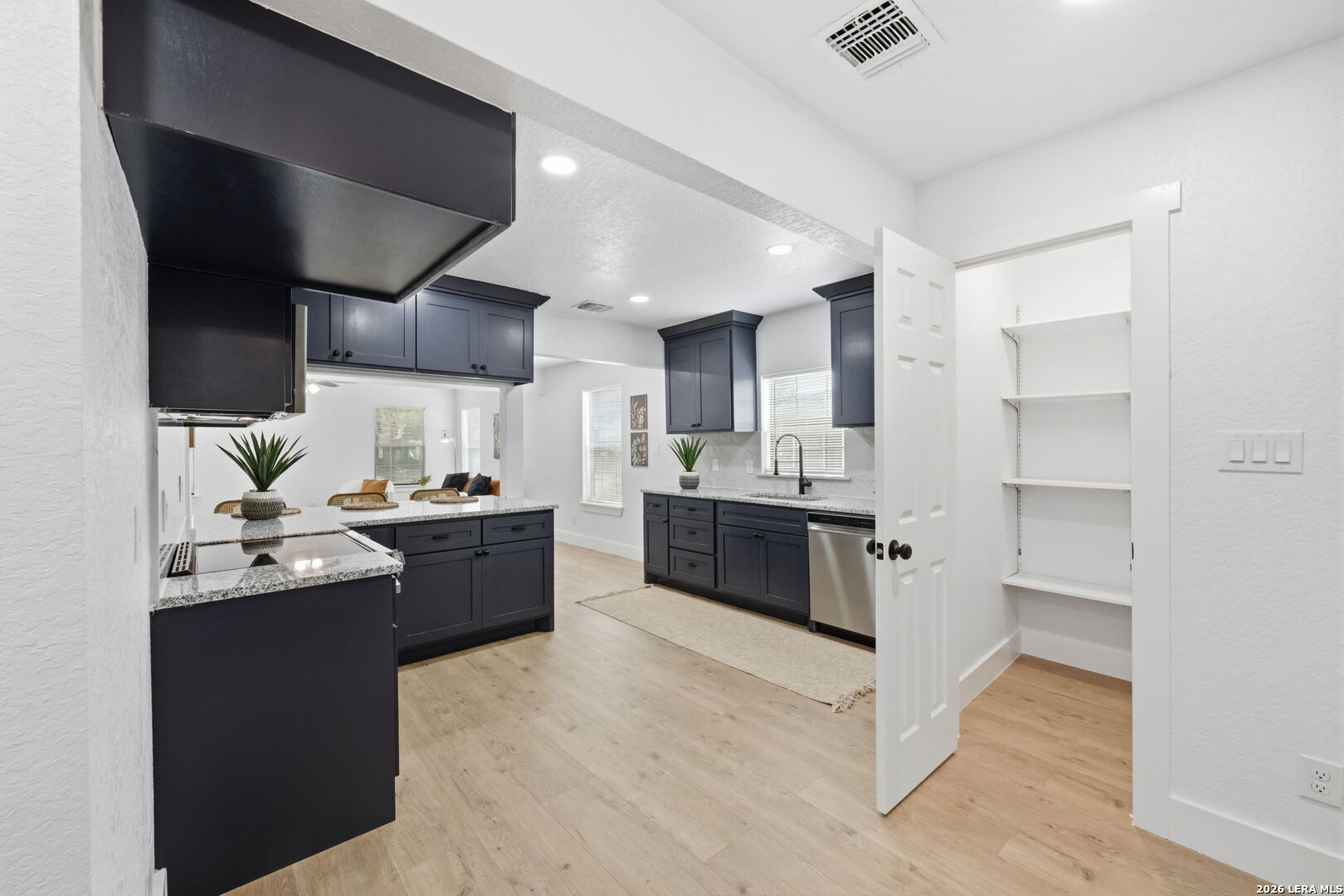631 W Olmos San Antonio TX 78212