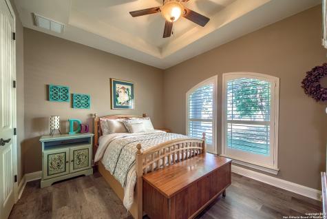 144 Woodlands Drive La Vernia TX 78121