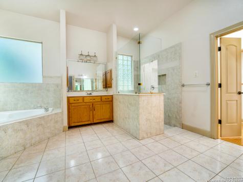 20821 Wahl San Antonio TX 78266