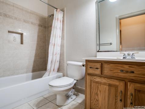 20821 Wahl San Antonio TX 78266