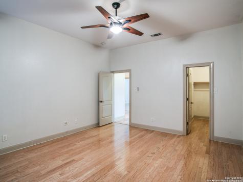 20821 Wahl San Antonio TX 78266