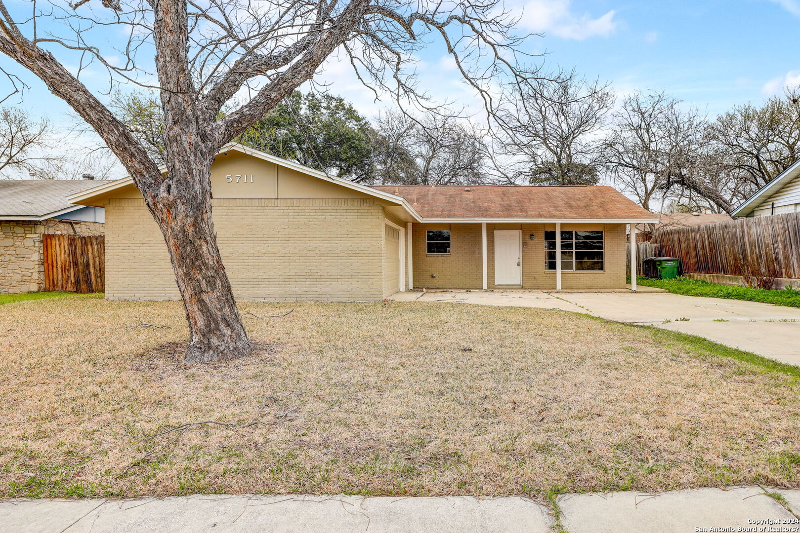 5711 Valley Forge Avenue San Antonio TX 78233