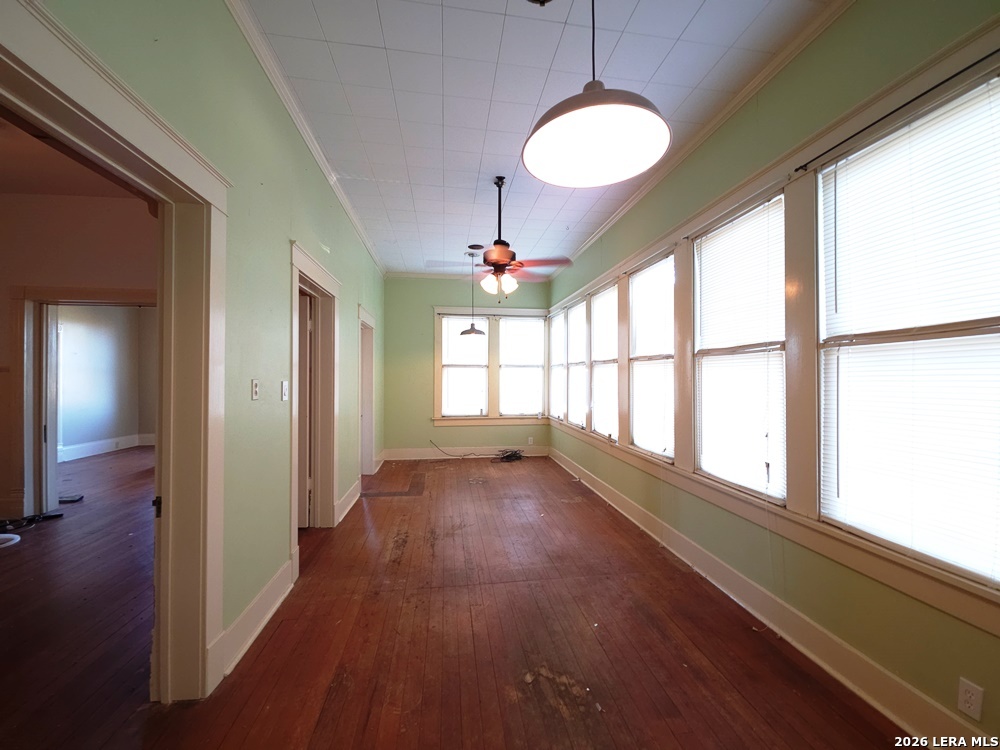 311 E Broadway Street Cuero TX 77954