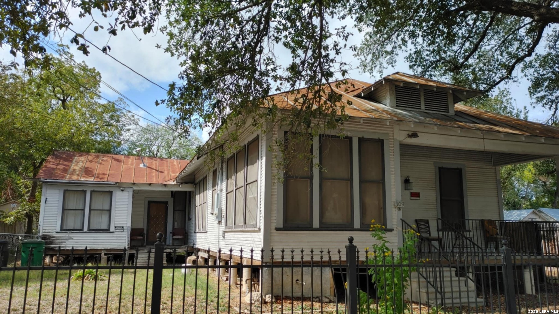309 Willow San Antonio TX 78202