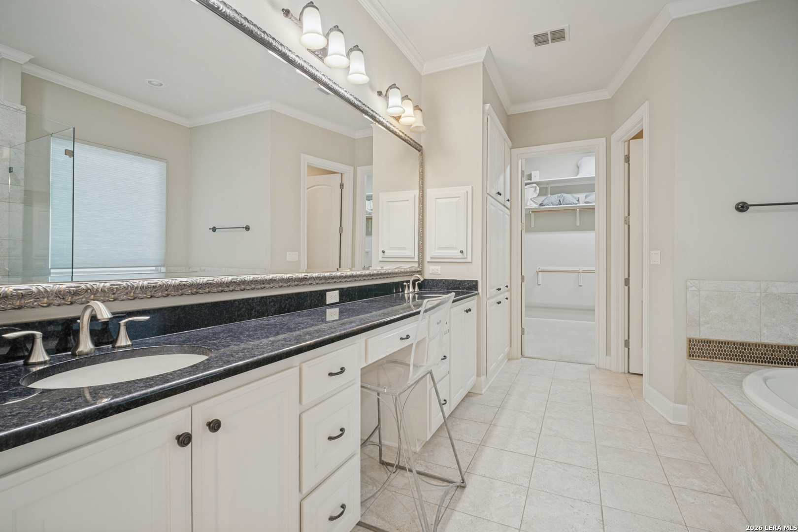 321 E Sunset Road San Antonio TX 78209