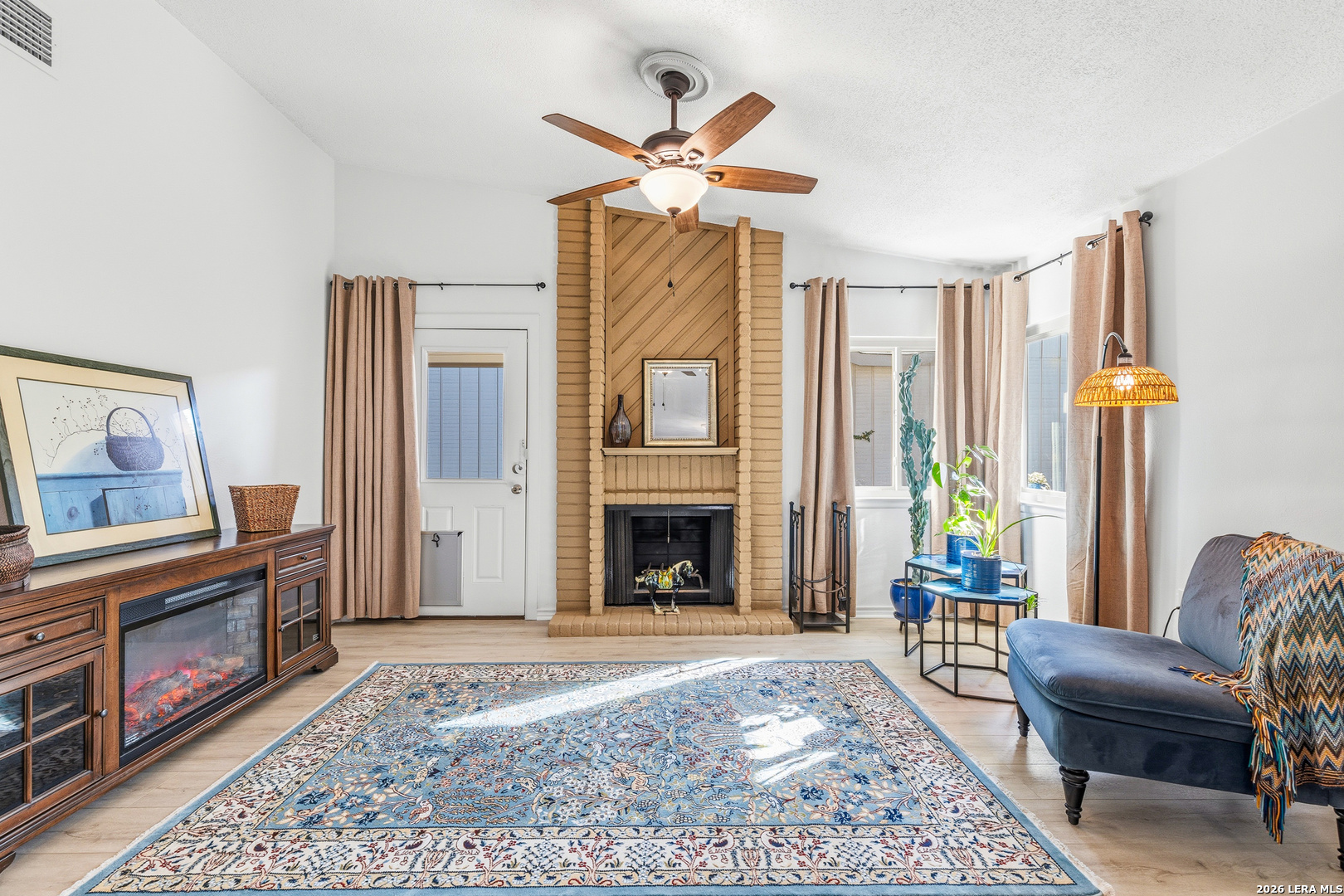 5559 Kissing Oak Street San Antonio TX 78247