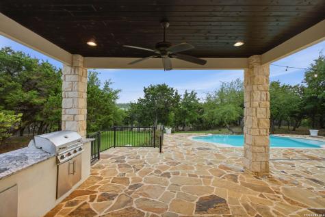 11106 Caliza Bluff Boerne TX 78006