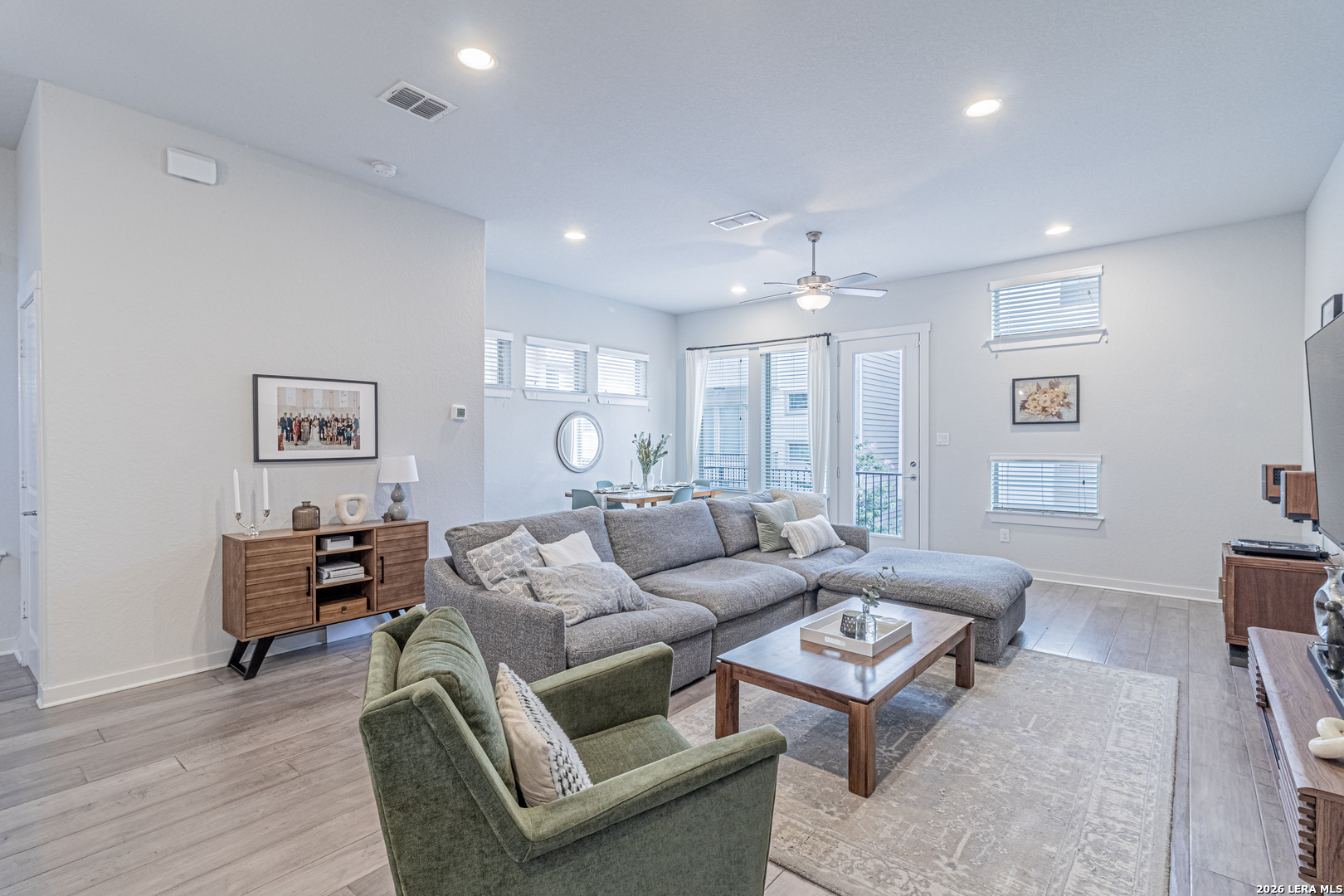 3839 Harry Wurzbach Road #10 San Antonio TX 78209