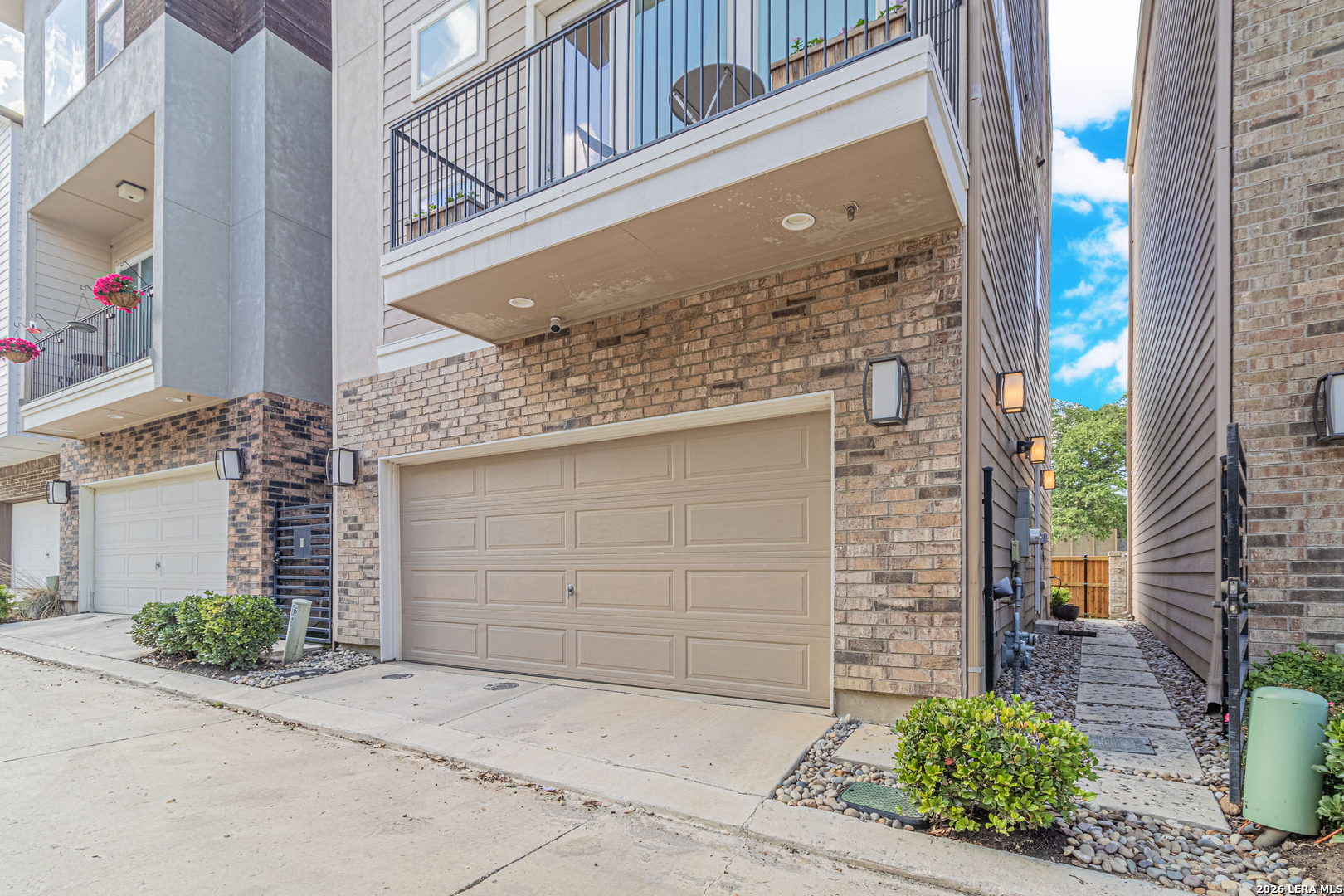 3839 Harry Wurzbach Road #10 San Antonio TX 78209