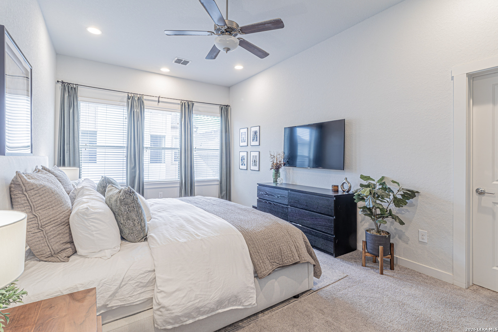 3839 Harry Wurzbach Road #10 San Antonio TX 78209