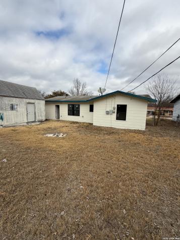 134 Cyril San Antonio TX 78218