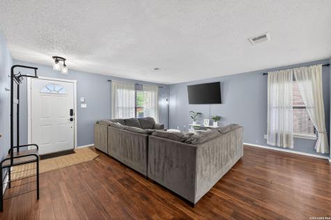 9718 Alexa Place San Antonio TX 78251