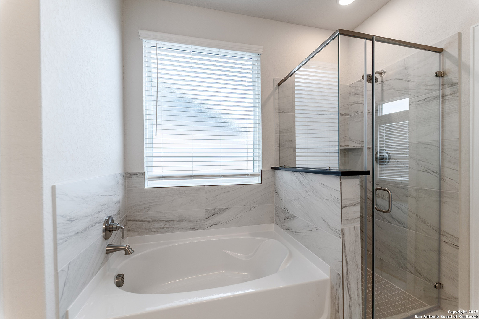 175 Hazel Way Mico TX 78066