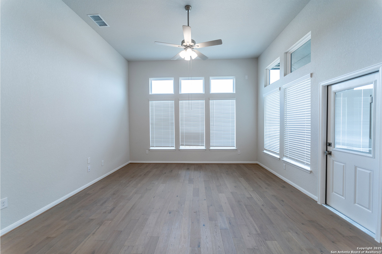 175 Hazel Way Mico TX 78066