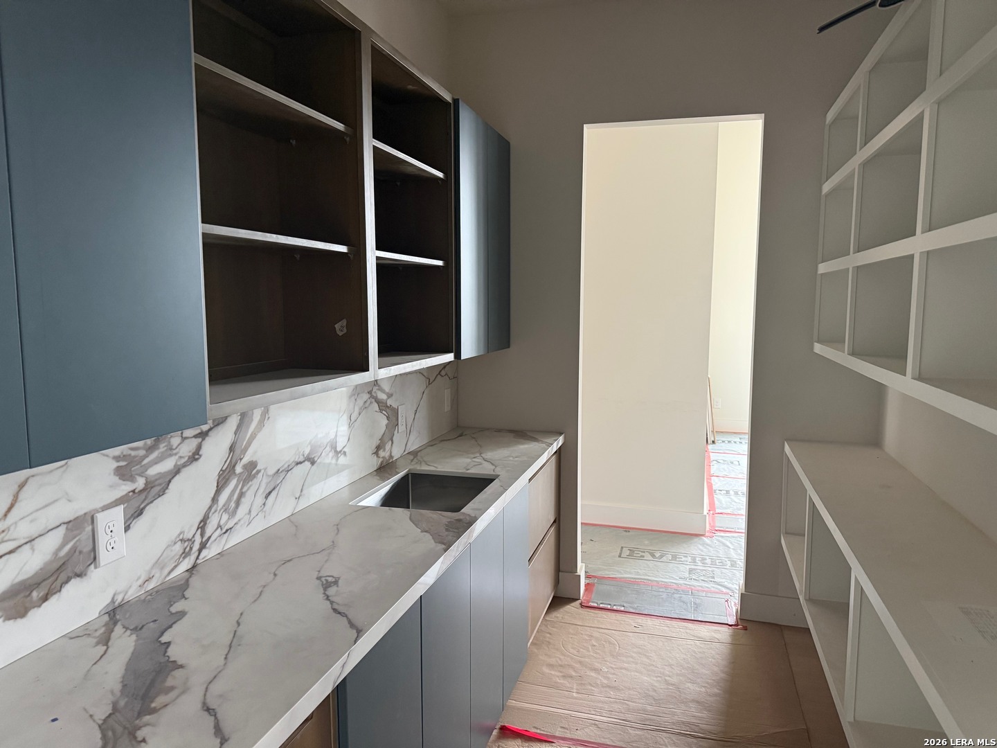 9651 Lenox Hill San Antonio TX 78255