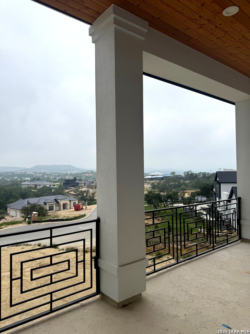 9651 Lenox Hill San Antonio TX 78255