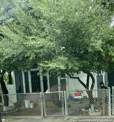720 N Brazos Street San Antonio TX 78207