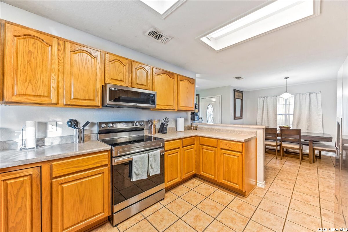 155 Country Gardens La Vernia TX 78121