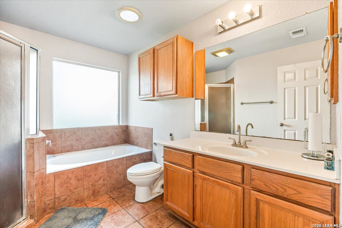 155 Country Gardens La Vernia TX 78121