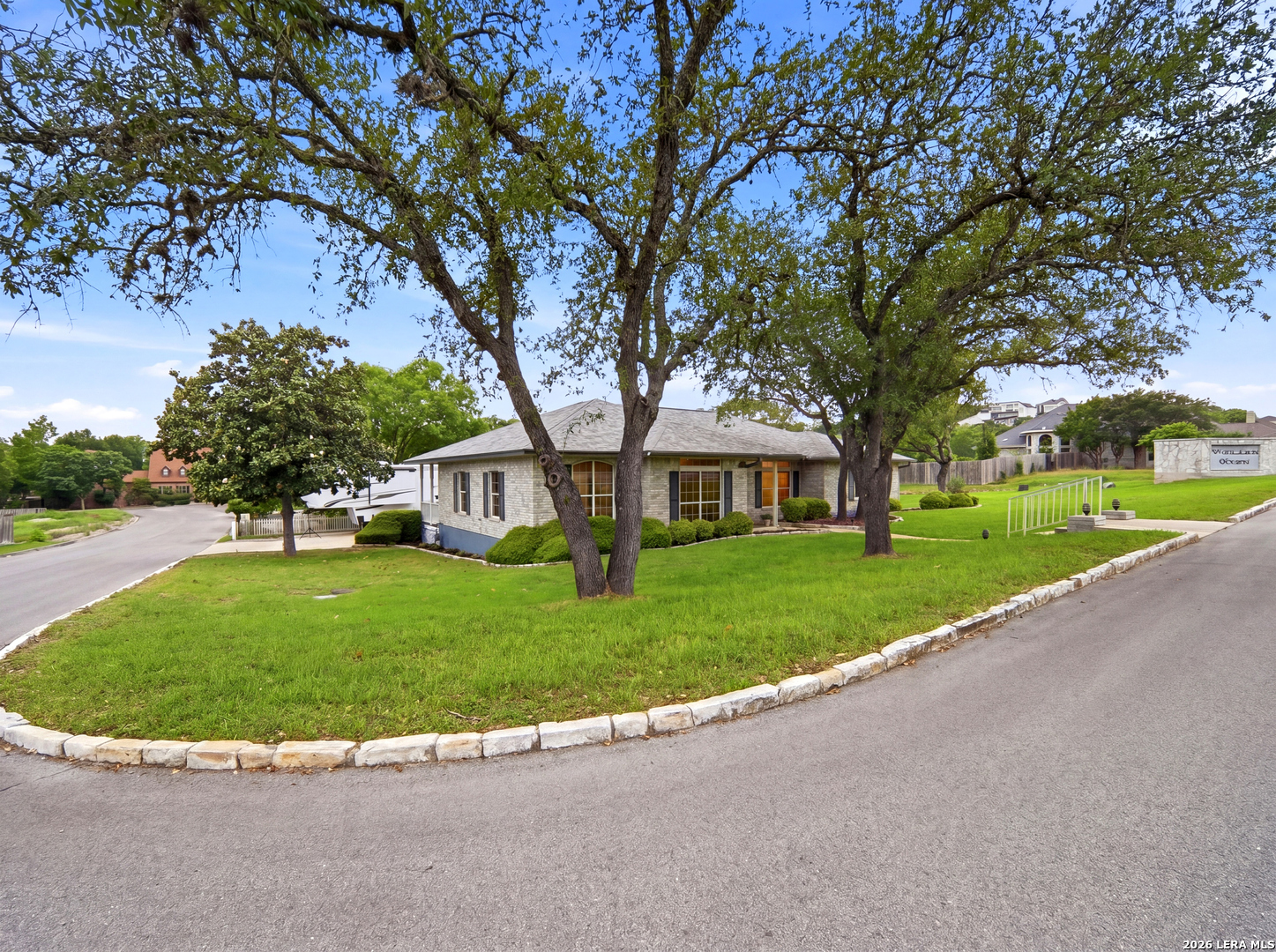 1701 Mountain Laurel Kerrville TX 78028