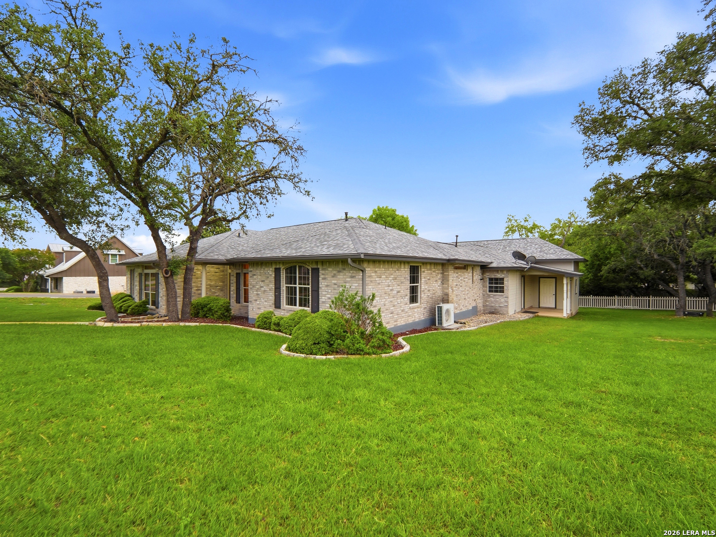 1701 Mountain Laurel Kerrville TX 78028
