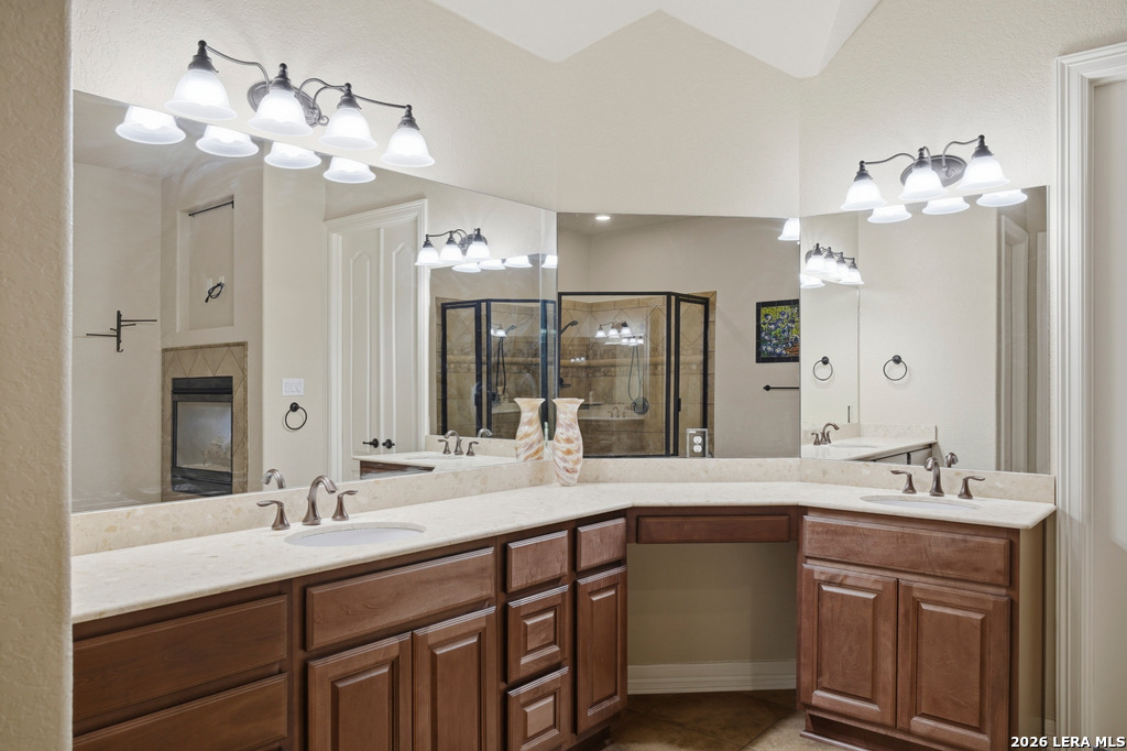 21302 Hampton Park Garden Ridge TX 78266