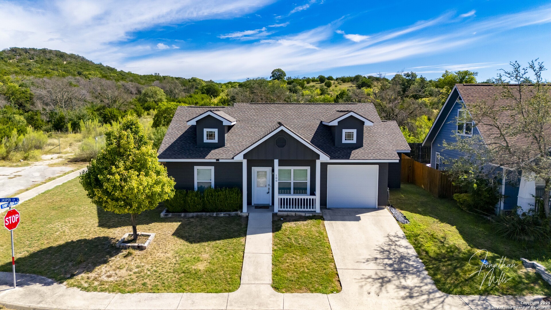 100 Jasper Lane Kerrville TX 78028