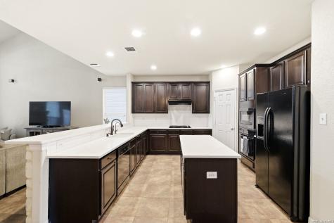 13726 Palatine Hill San Antonio TX 78253