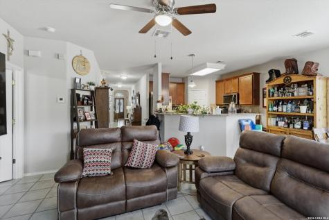 2616 Gallant Fox Drive Schertz TX 78108