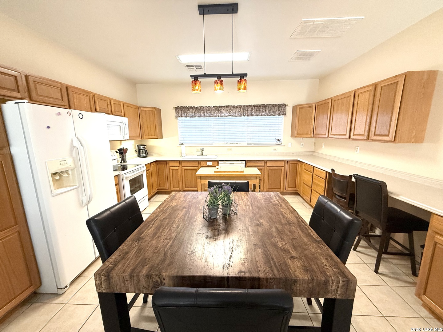 25 Cenizo Brackettville TX 78832