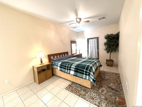 25 Cenizo Brackettville TX 78832