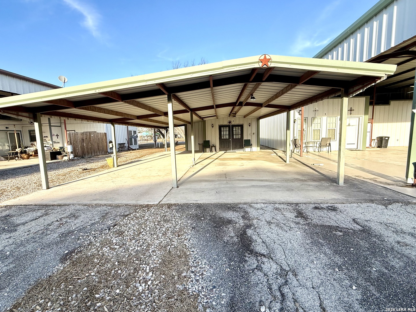 25 Cenizo Brackettville TX 78832