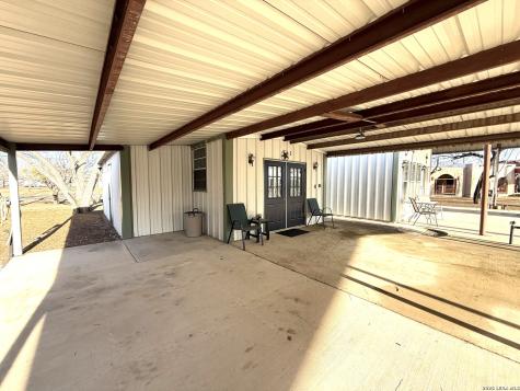 25 Cenizo Brackettville TX 78832