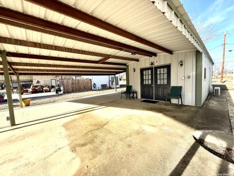 25 Cenizo Brackettville TX 78832