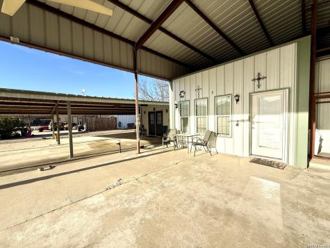 25 Cenizo Brackettville TX 78832