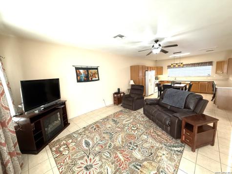 25 Cenizo Brackettville TX 78832